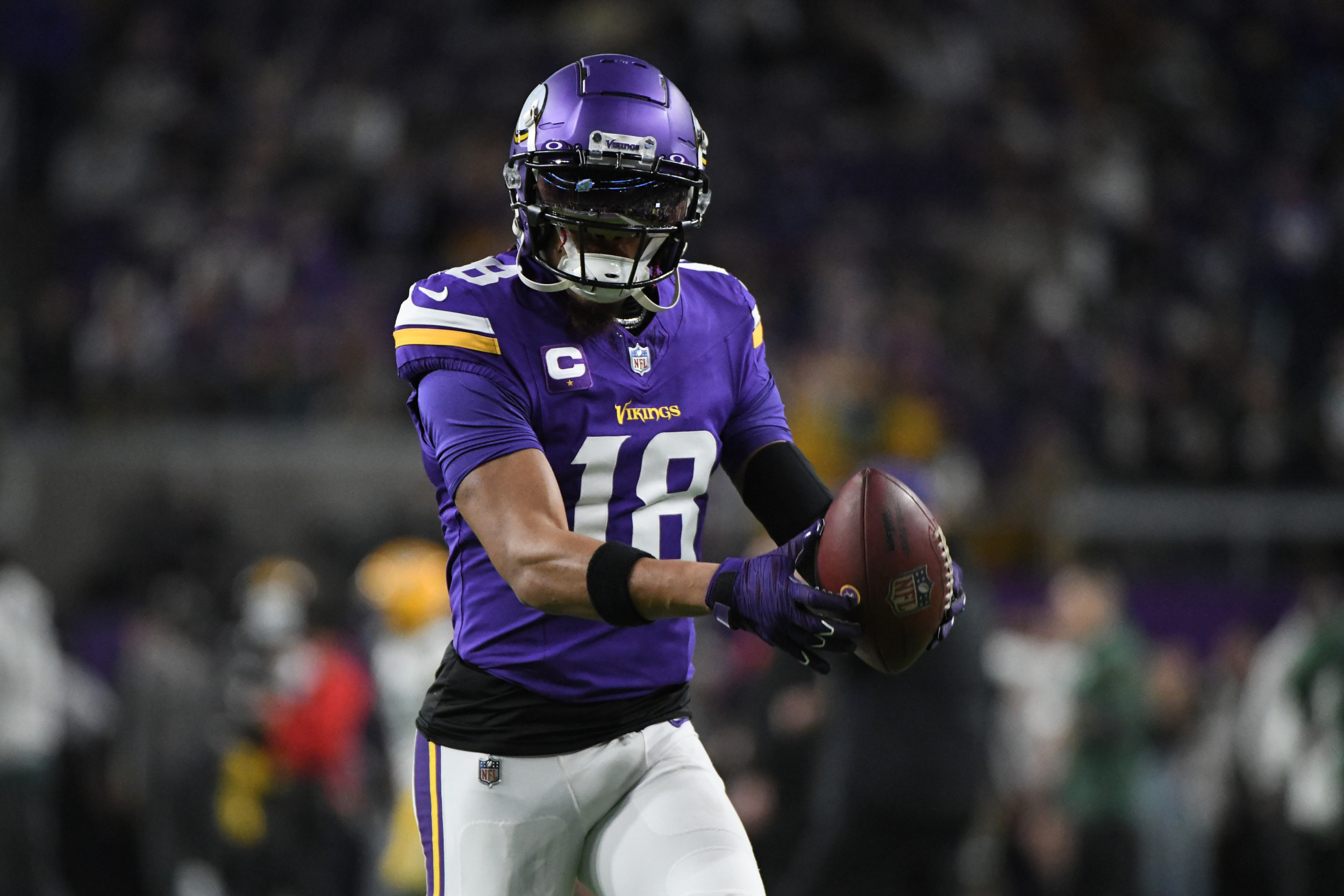 Vikings’ Justin Jefferson Sends Clear Message to JJ McCarthy